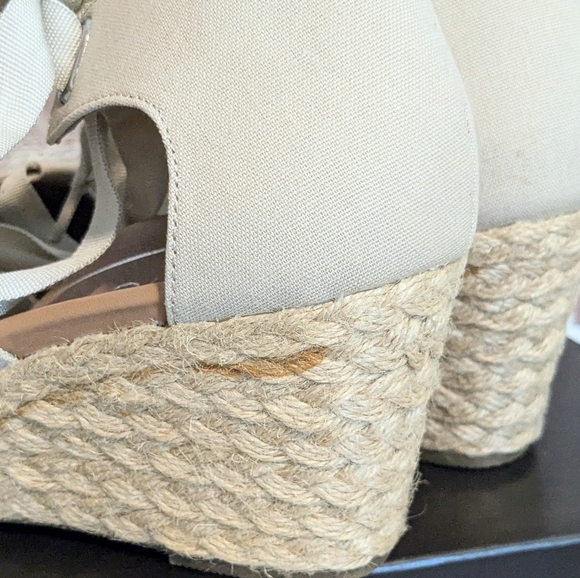 Vionic Aruba Kaitlyn Espadrille Wedge Sandal, Size 7.5 - Picture 4 of 15